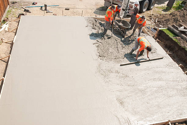Best Stamped Concrete Services in Clarendon Hls, IL